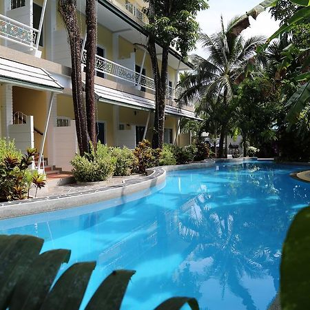 Naka Resort Kamala Beach Exteriör bild